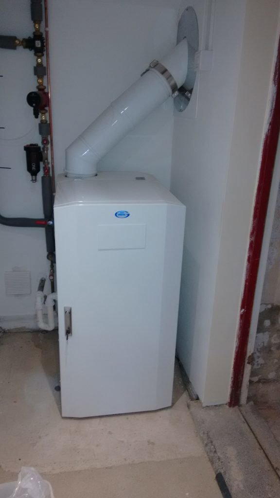 Grant Vecta biomass boiler is helping a 1930s property reduce its carbon footprint
