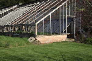 Green heating for 18th century estate