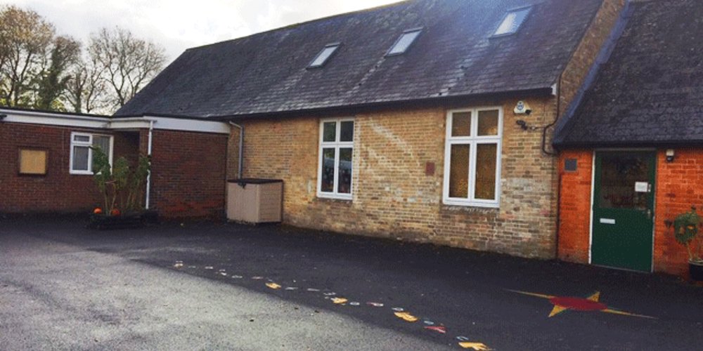 Grant Vortex Oil Boiler and Wave Cylinder improve heating system for Sunflowers at Grafton childcare charity