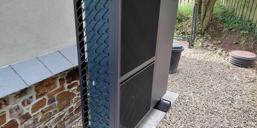 Devon home modernises heating system with Aerona 290 heat pump