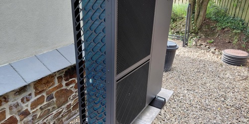 Devon home modernises heating system with Aerona 290 heat pump